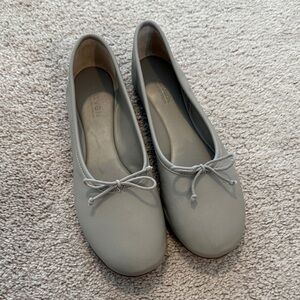 Haven Well Within Gray Ballet Flats Size 8
